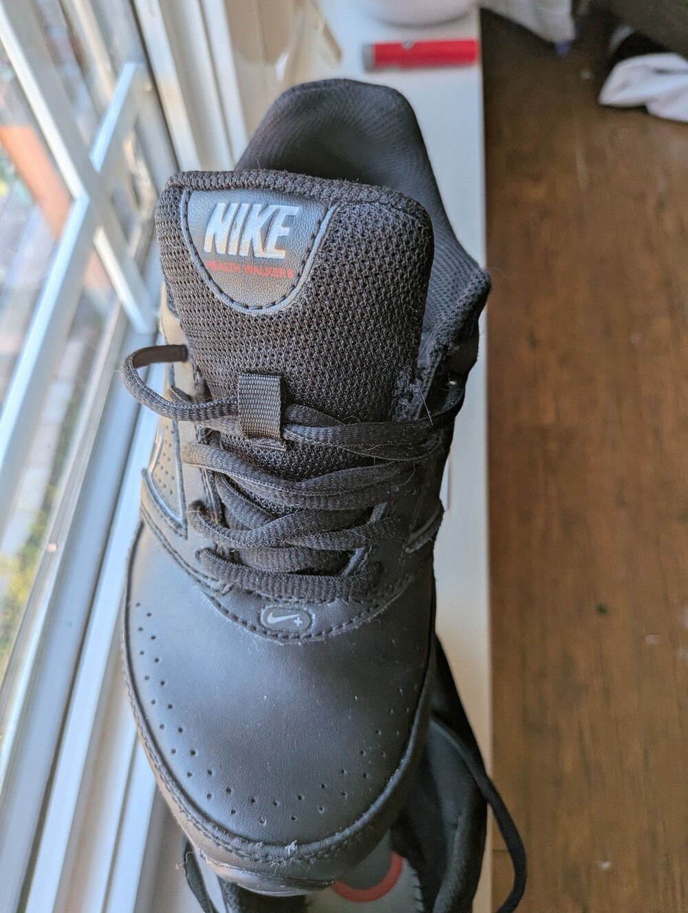 Nike Air Rolling Ball Black Athletic Sneaker Youth 6.5